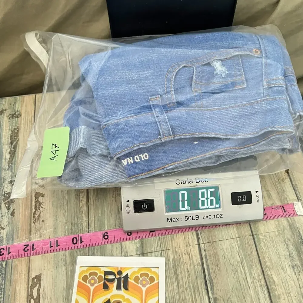 Old Navy Womens‎ Boyfriend Cuffed Jeans Sz 8 Classic Hemmed Retro Everyday Den